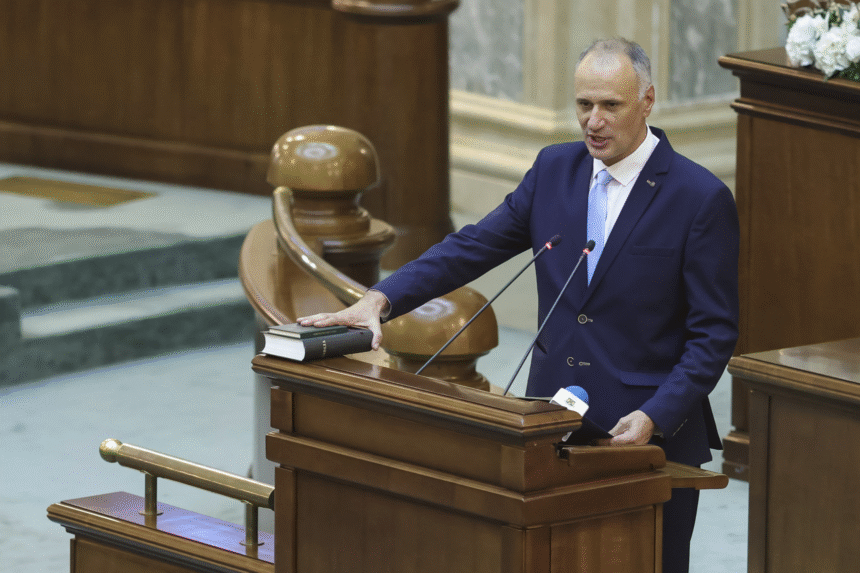 Cine ar putea să fie noul ministru al Apărării. Premierul Bolojan a spus când ar putea fi făcută propunerea 1 wp header logo 1223