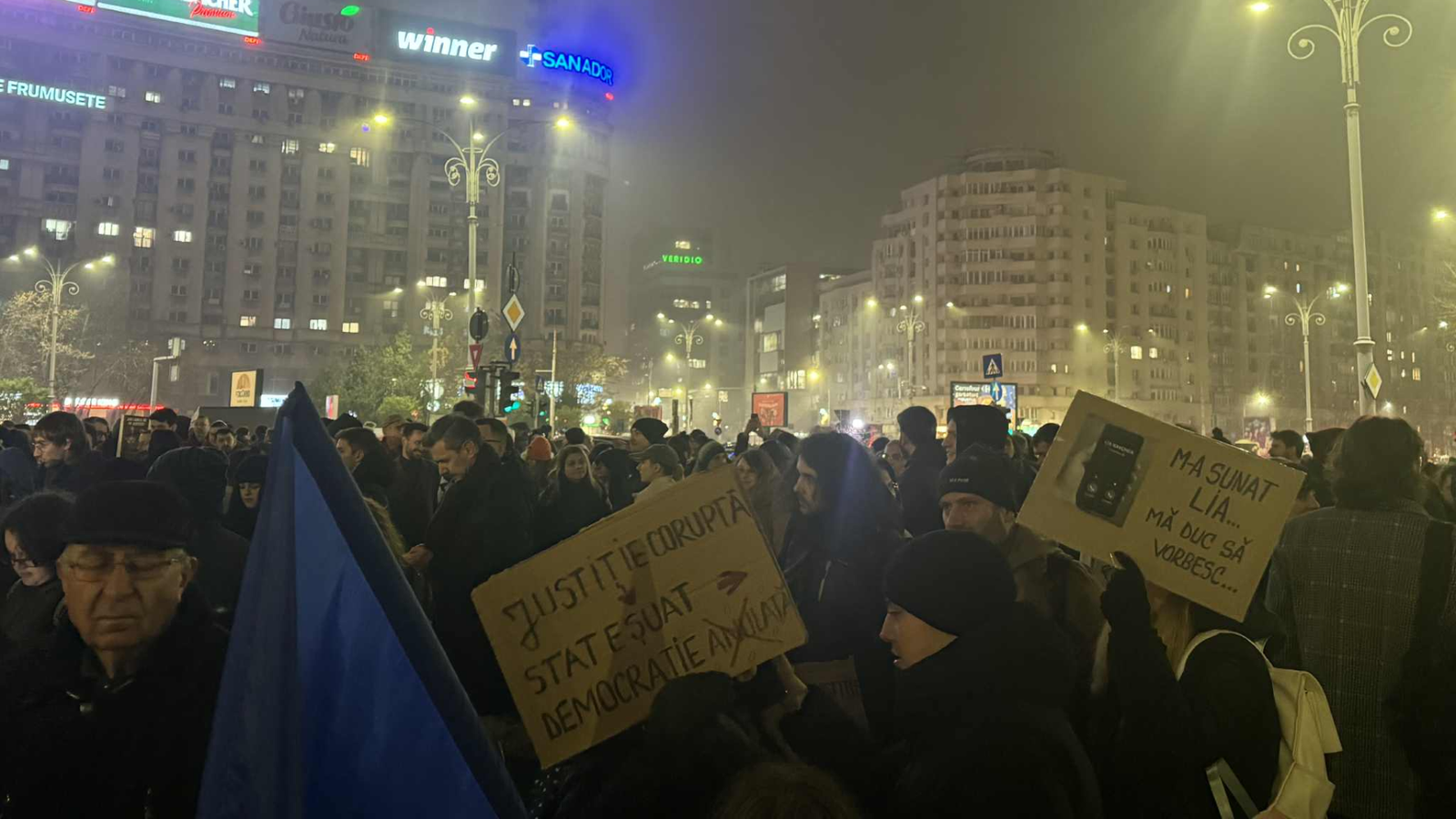 „Justiție, nu corupție”. Protest în Piața Victoriei: sute de manifestanți cer demiteri la vârful Justiției și reforme imediate 1 wp header logo 1283