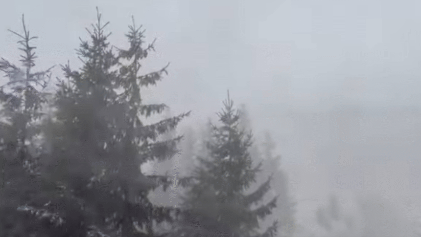 Turiști blocați în Refugiul Călțun. Operațiunea de evacuare, planificată pentru luni: Am fi pus în pericol salvatorii 1 wp header logo 3278