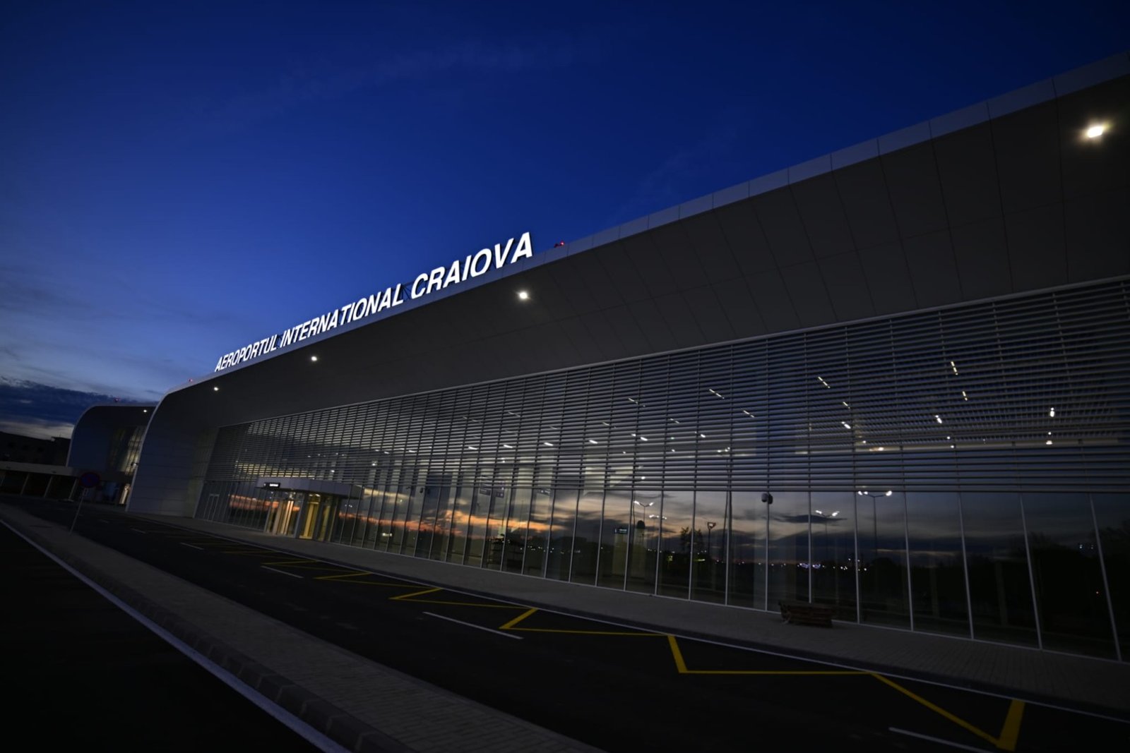 Aeroportul Internațional Craiova își construiește un nou parc fotovoltaic 1 wp header logo 3569
