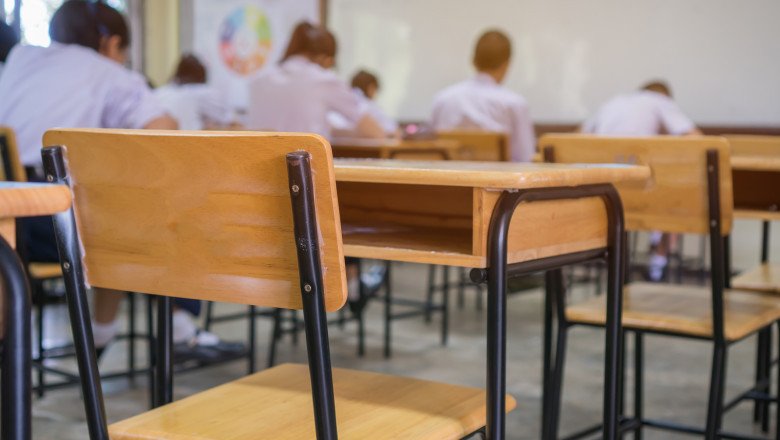 Inteligența Artificială în Educație: Provocări și Oportunități 1 wp header logo 382