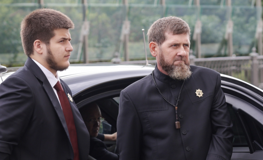 Fiul lui Kadîrov, în stare critică după un accident de mașină în Groznîi. El a fost dus de urgență la Moscova (surse) 1 wp header logo 1658