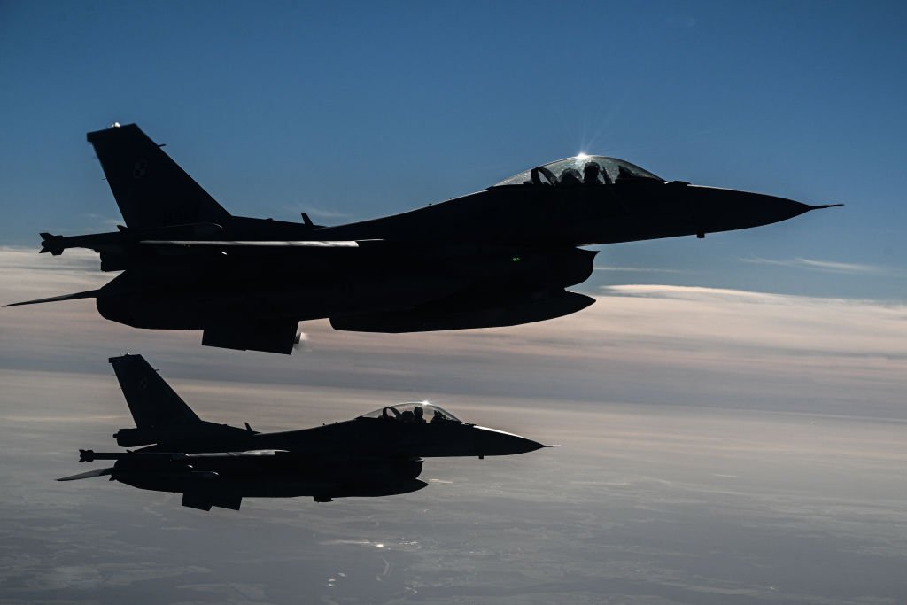 Mesaj Ro-Alert în Tulcea, după ce MApN a detectat drone rusești în apropierea graniței. Avioane F-16, ridicate în aer 1 wp header logo 186