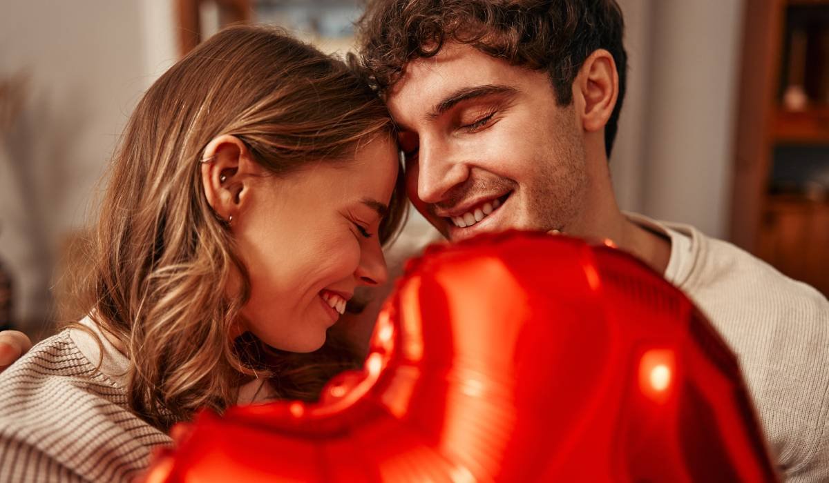 Cadouri romantice de Valentine’s Day pentru relații la distanță. Ce să îi dăruiești partenerului tău 1 wp header logo 2506