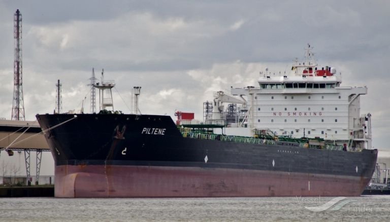 „Ruşii nu sunt atât de înfricoşători”. Ucraina cere UE să acţioneze „fizic” împotriva petrolierelor din flota-fantomă a lui Putin 1 wp header logo 2571