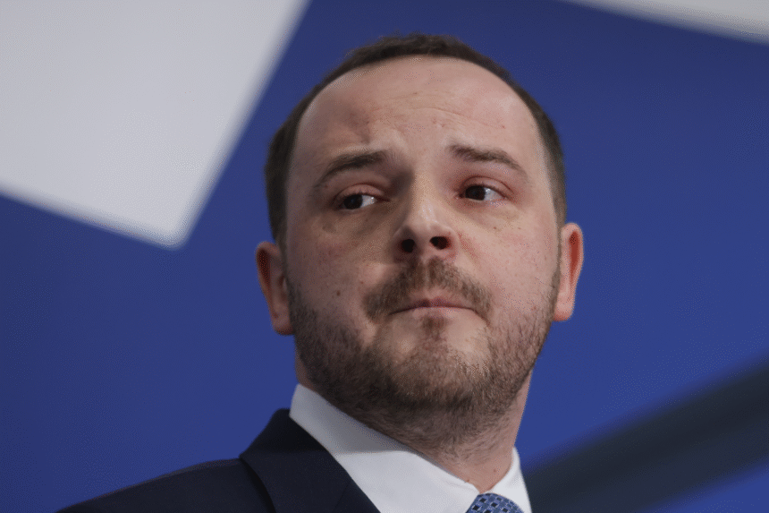 Alexandru Rogobete: Vom da posibilitatea spitalelor de urgenţă ca, pentru anumite secţii, gărzile să fie organizate în 12 ore 1 wp header logo 581