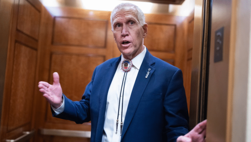 „M-am săturat de prostie”. Un senator republican critică declarațiile despre Groenlanda ale lui Stephen Miller, consilier al lui Trump 1 wp header logo 806