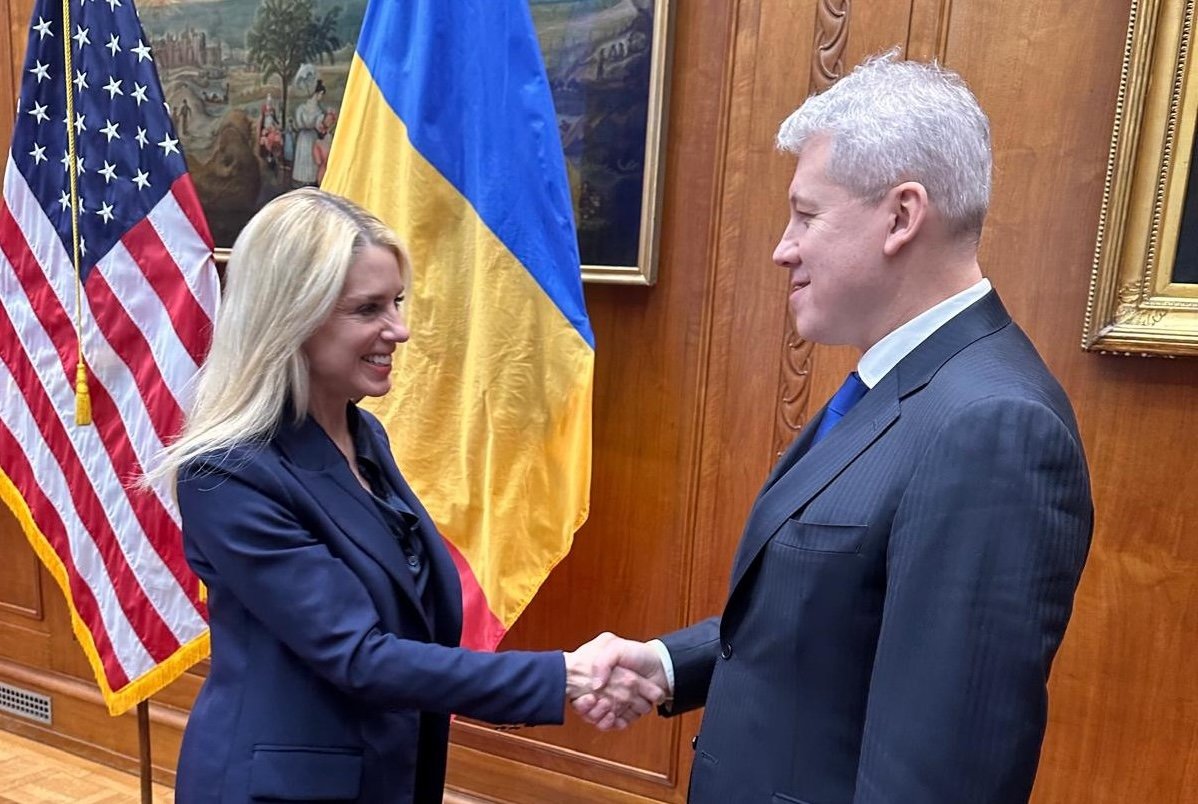 Întâlnire la Departamentul de Justiţie: Cătălin Predoiu, discuţii cu procurorul general al SUA, Pamela Bondi 1 wp header logo 1523