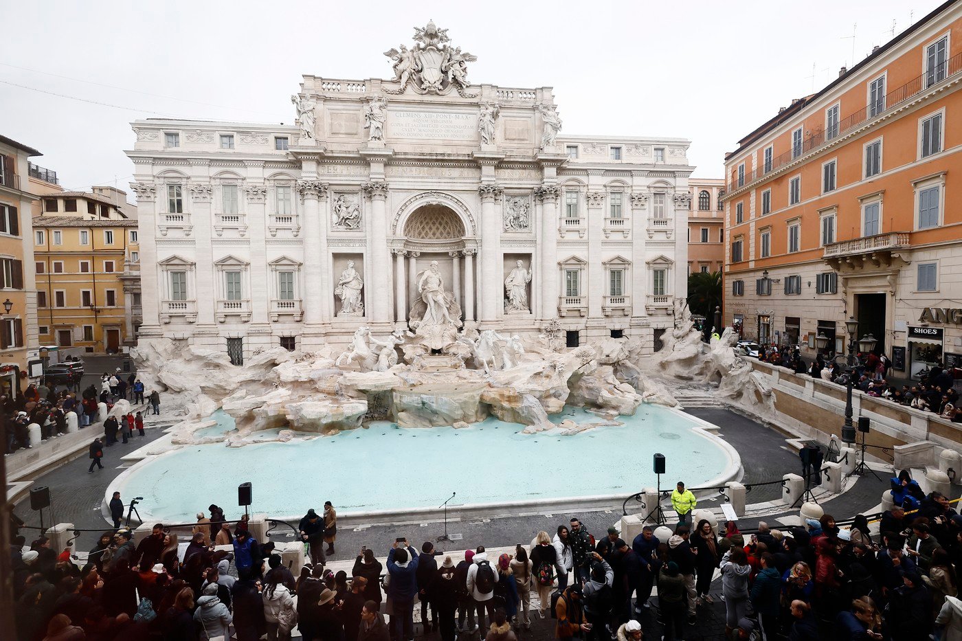 Dispută la Roma: taxa de 2 euro pentru Fontana di Trevi, acceptată de unii, respinsă de alții. „Este istorie, trebuie să fie gratuită” 1 wp header logo 175