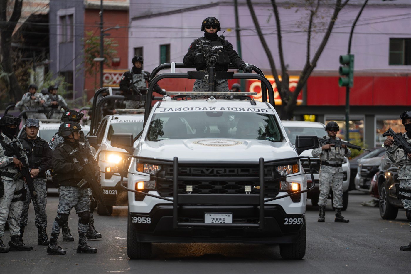 Violențe în Mexic, după ce armata l-a ucis pe liderul de cartel „El Mencho”. SUA îşi îndeamnă cetăţenii să rămână „la adăpost” 1 wp header logo 1781