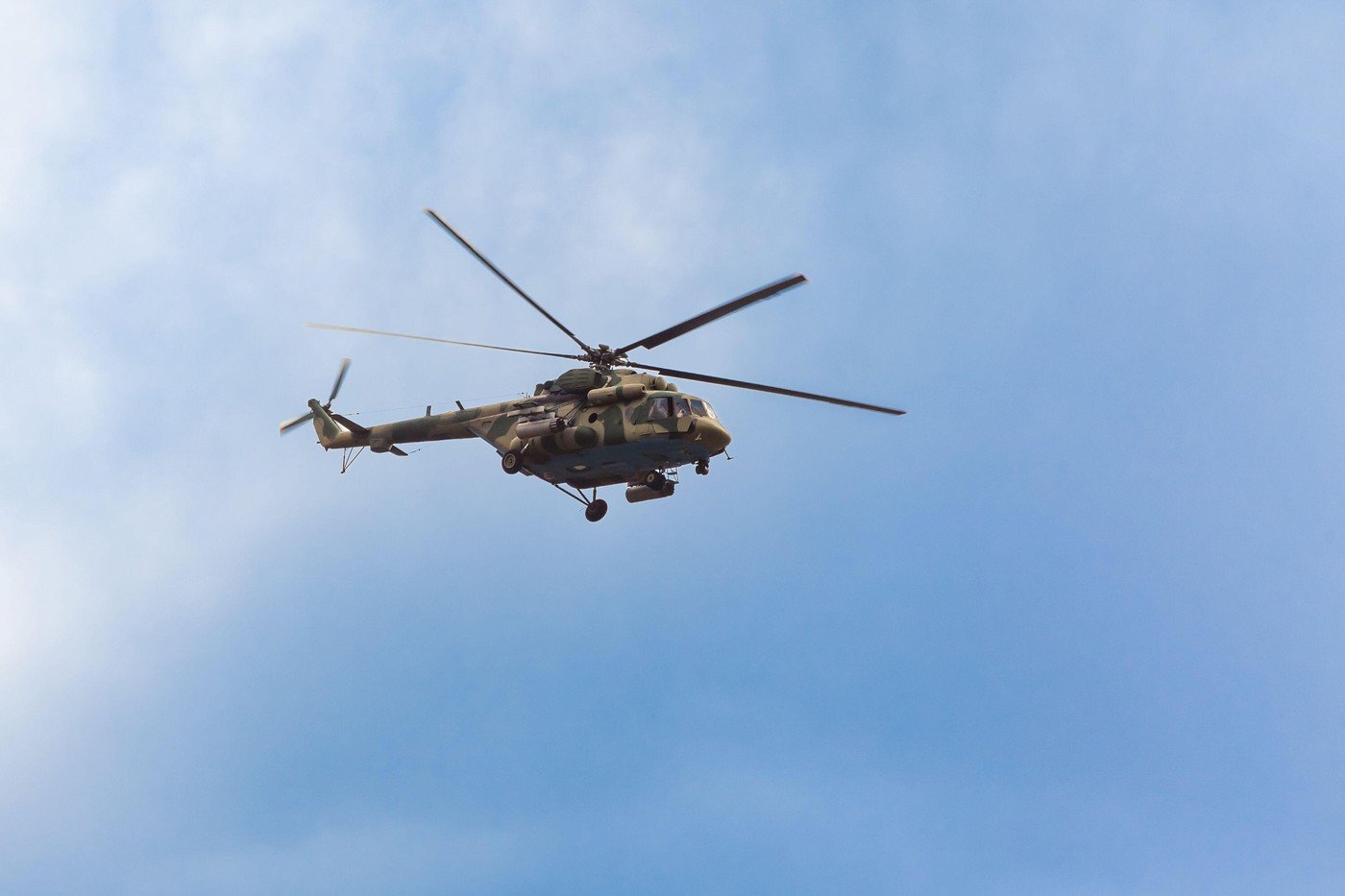 Un câine, singurul supravieţuitor al prăbuşirii unui elicopter militar care a provocat 15 morți. A fost găsit lângă corpul stăpânului 1 wp header logo 1906