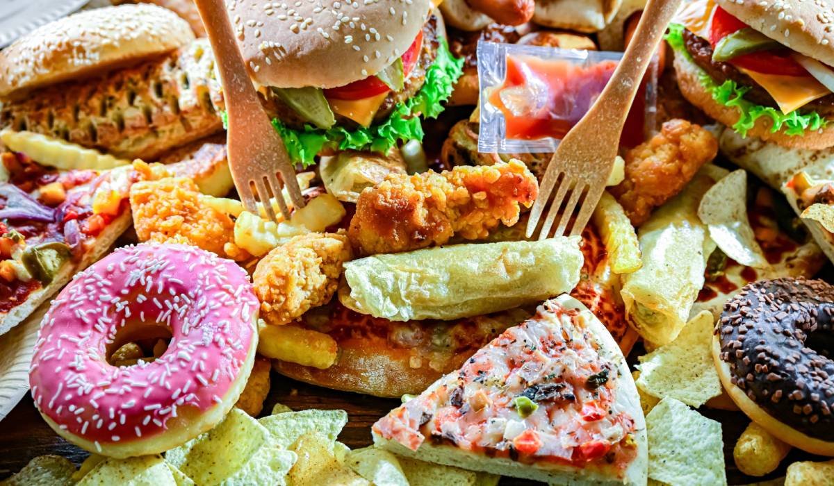 Un cardiolog spune că nu ar mânca niciodată aceste alimente care afectează inima și explică ce ar trebui pus zilnic în farfurie pentru a reduce riscul de boală cardiovasculară 1 wp header logo 2044
