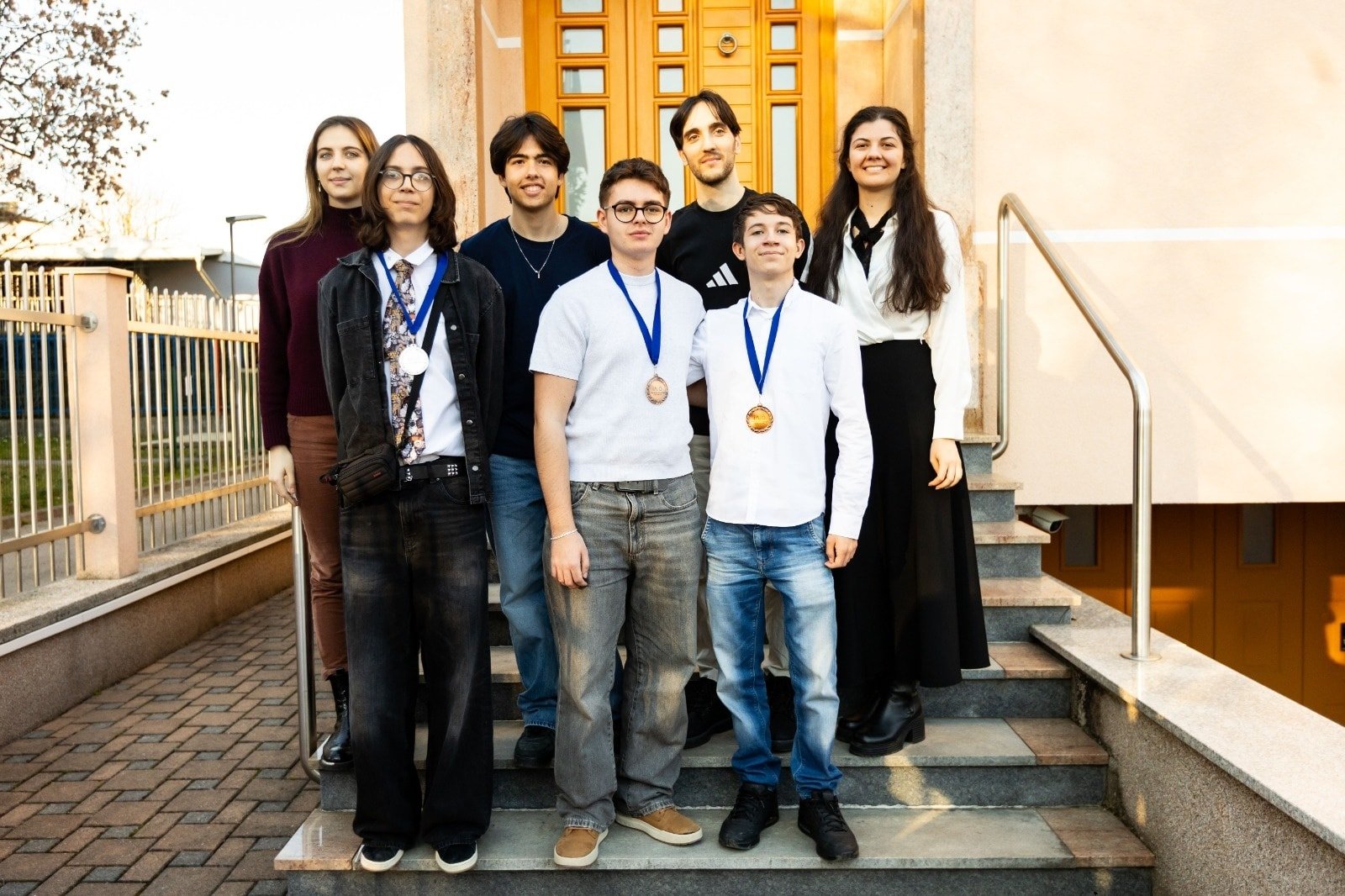 Elevii români au câștigat medalii la Olimpiada Internațională de Inteligență Artificială. Oana Țoiu: „Sunt cei mai buni ambasadori” 1 wp header logo 2181