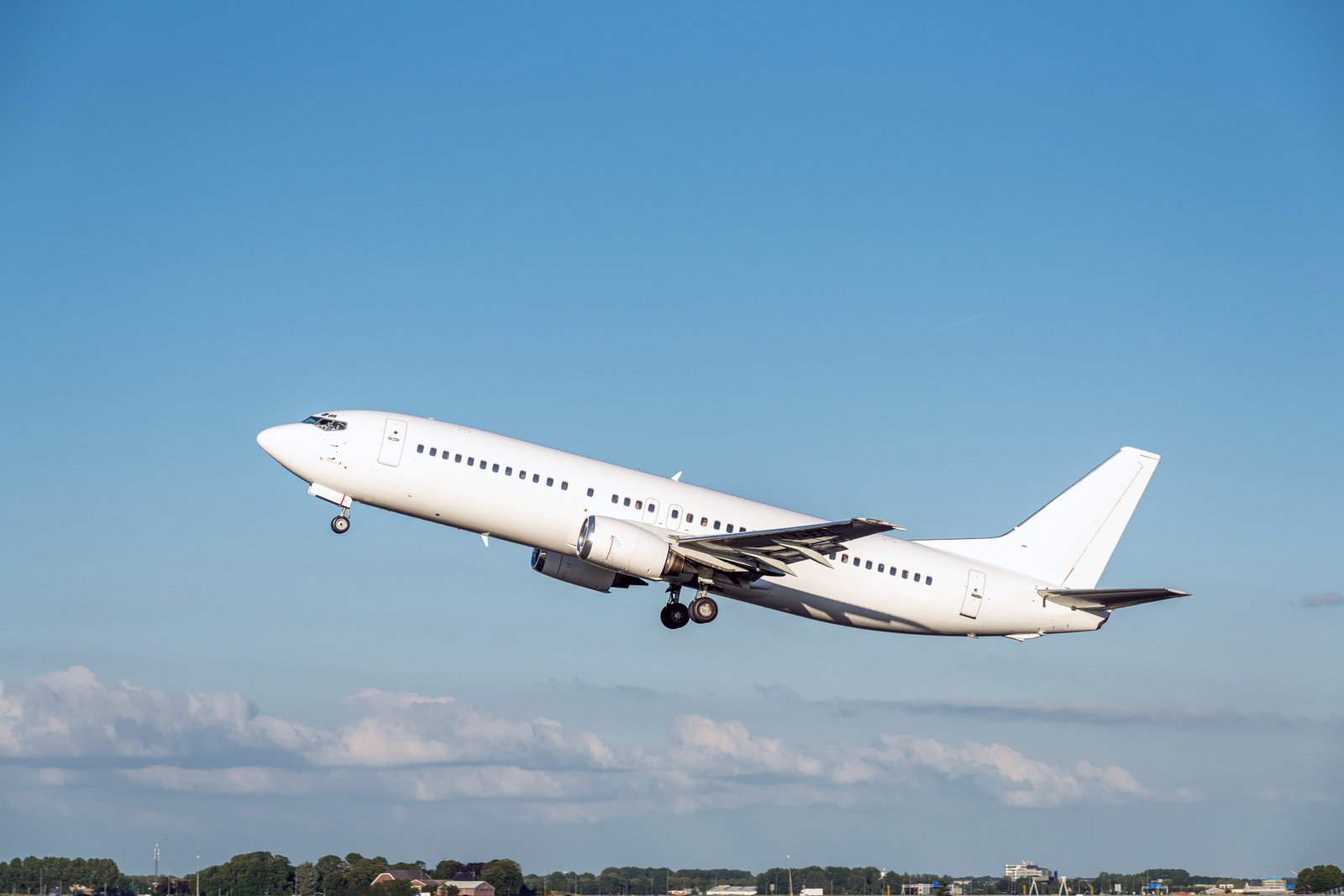 Companiile aeriene europene cer amânarea regulilor UE privind combustibilul verde pentru avioane 1 wp header logo 1195