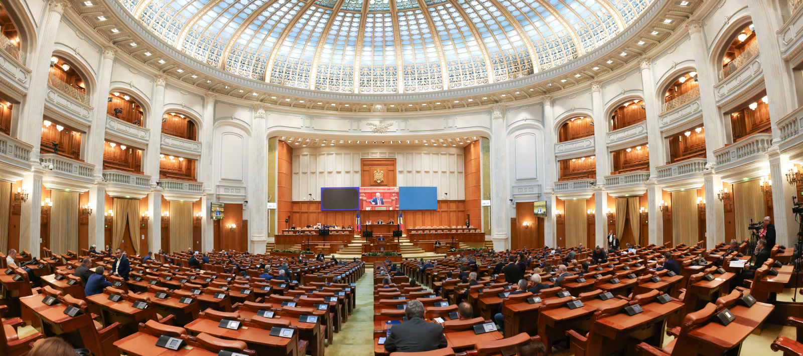 Blocaj total în Parlament: comisia care decidea bugetul a fost suspendată din cauza neînțelegerilor din Coaliție: „Fără precedent” 1 wp header logo 1322