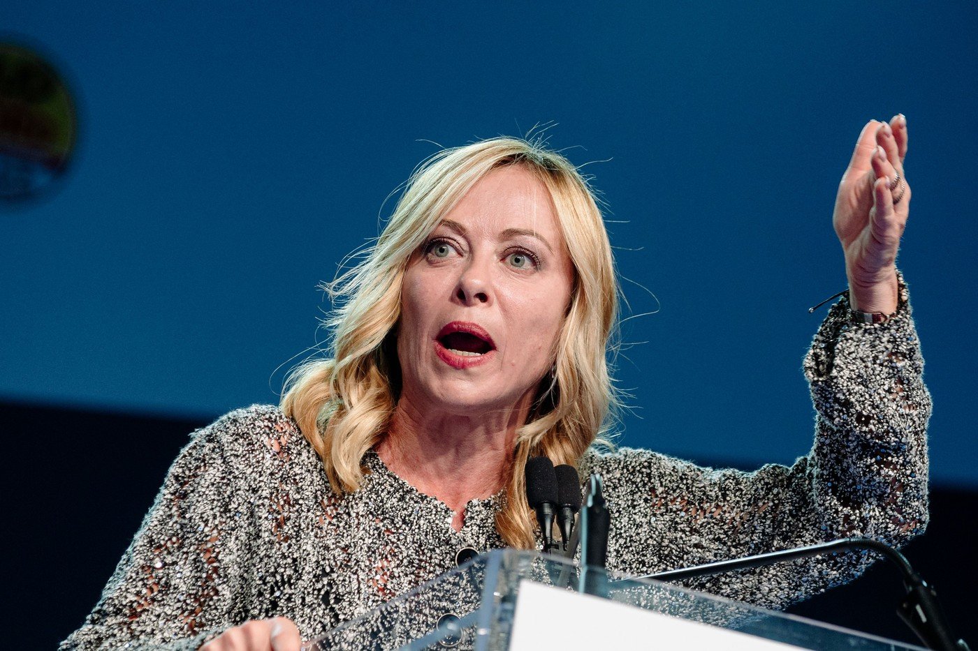 Giorgia Meloni: Europa a „dormit” într-o „lume poleită”, dependentă de SUA, Rusia și China 1 wp header logo 1439