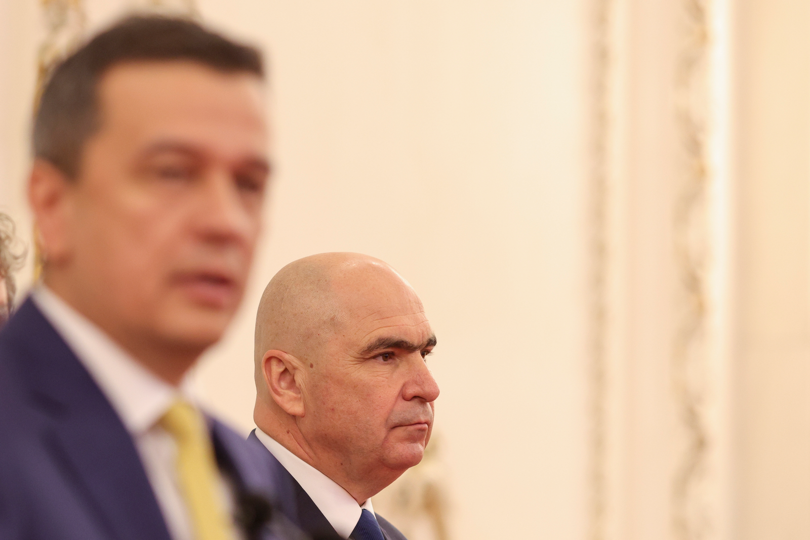 Nouă versiune a OUG pentru reducerea prețului combustibililor. Sindicatele boicotează discuția cu Guvernul. PSD și PNL se ceartă 1 wp header logo 1825