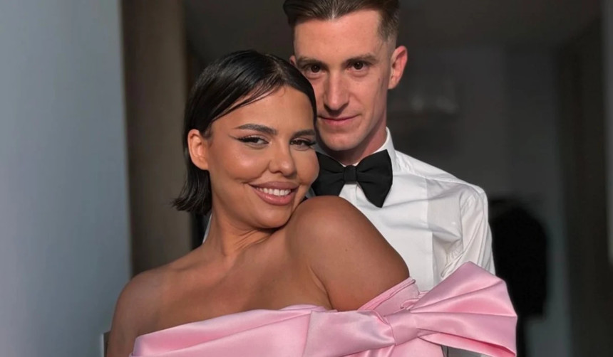 Andreea Popescu și Rareș Cojoc au divorțat oficial. Ce au stabilit în legătură cu cei trei copii? 1 wp header logo 1907