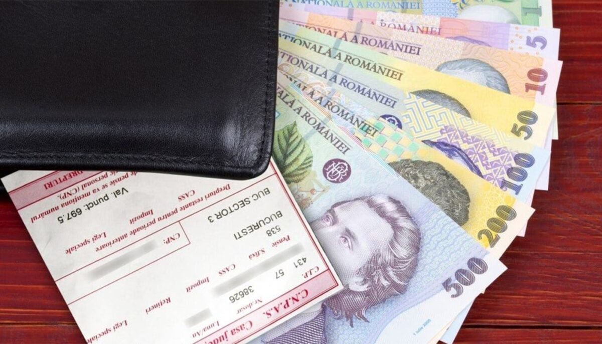 Pensionarii din România ale căror pensii cresc cu 240 lei pe lună. Cine se încadrează și de la ce dată intră în vigoare creșterea 1 wp header logo 21