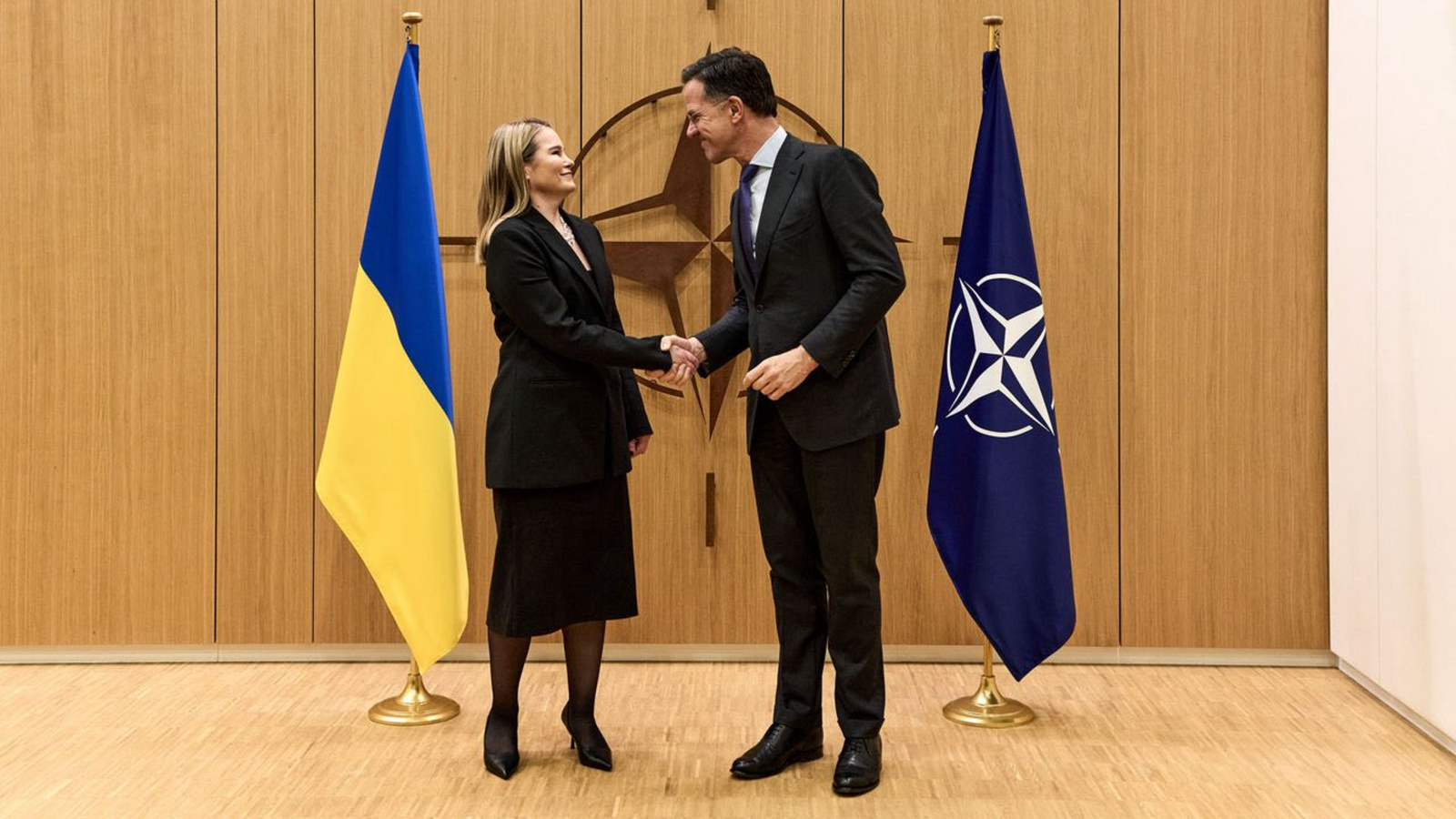 „Ucraina a fost scutul Europei. Merită să fie sabia NATO”. Kievul cere integrare deplină în Alianţă 1 wp header logo 2205