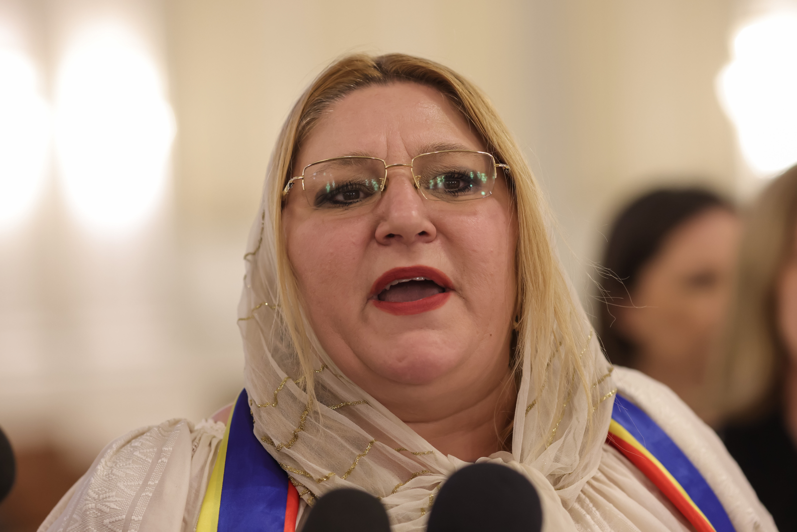 Diana Șoșoacă transmite felicitări de 8 martie cu o fotografie a lui Vladimir Putin 1 wp header logo 543