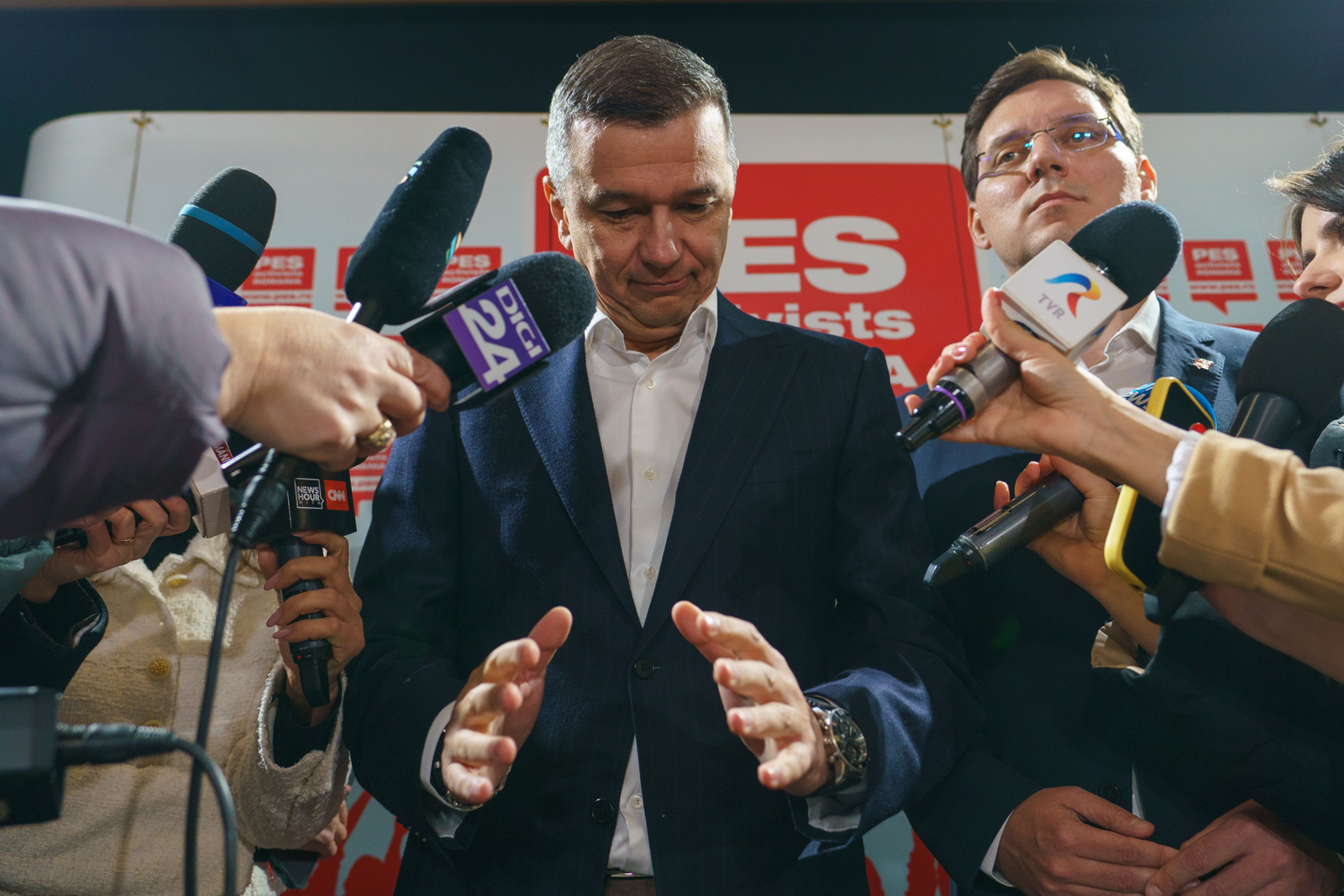 Blocaj în Coaliție, din cauza bugetului. PSD intră în ședință după ce a vorbit de schimbarea lui Bolojan. Discuții și între liderii PNL 1 wp header logo 587