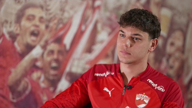 Titular în premieră la Dinamo chiar în derby-ul cu Rapid: "O mare emoție!" 1 wp header logo 853