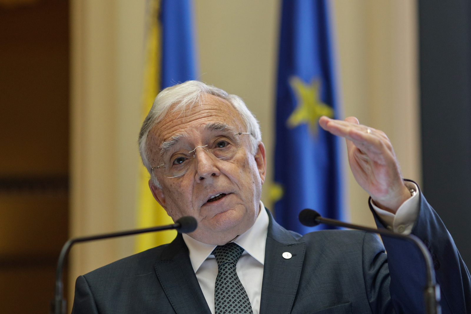 Isărescu: Avem un proiect de ţară - intrarea României în OCDE. Vom intra într-un alt proiect, adoptarea euro 1 wp header logo 102