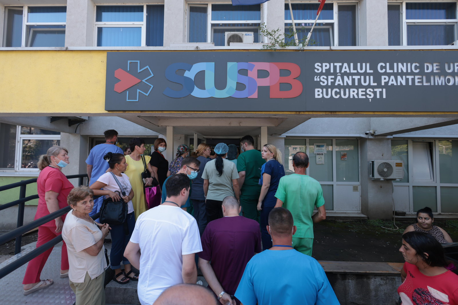 Bărbatul care a furat componente din instalaţia de oxigen a Spitalului Pantelimon, arestat preventiv 1 wp header logo 1481