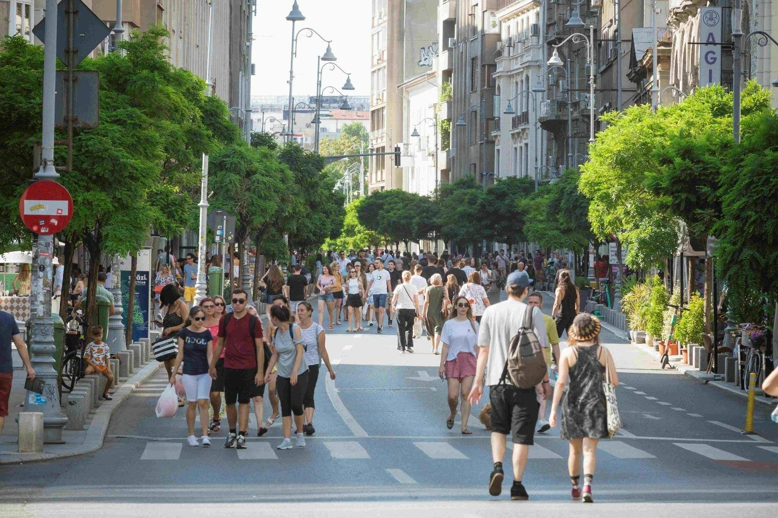 Timp de 25 de weekenduri, Calea Victoriei și Str. Ion Brezoianu devin pietonale. „Străzi deschise – București” revine de sâmbătă 1 wp header logo 1737