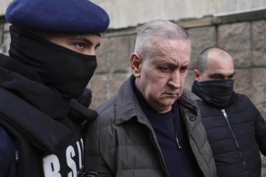 Stenograme: Șeful ARR, reținut de DNA, a fost înregistrat când își număra banii. Procurorii au găsit la el acasă 500.000 de euro 1 wp header logo 19