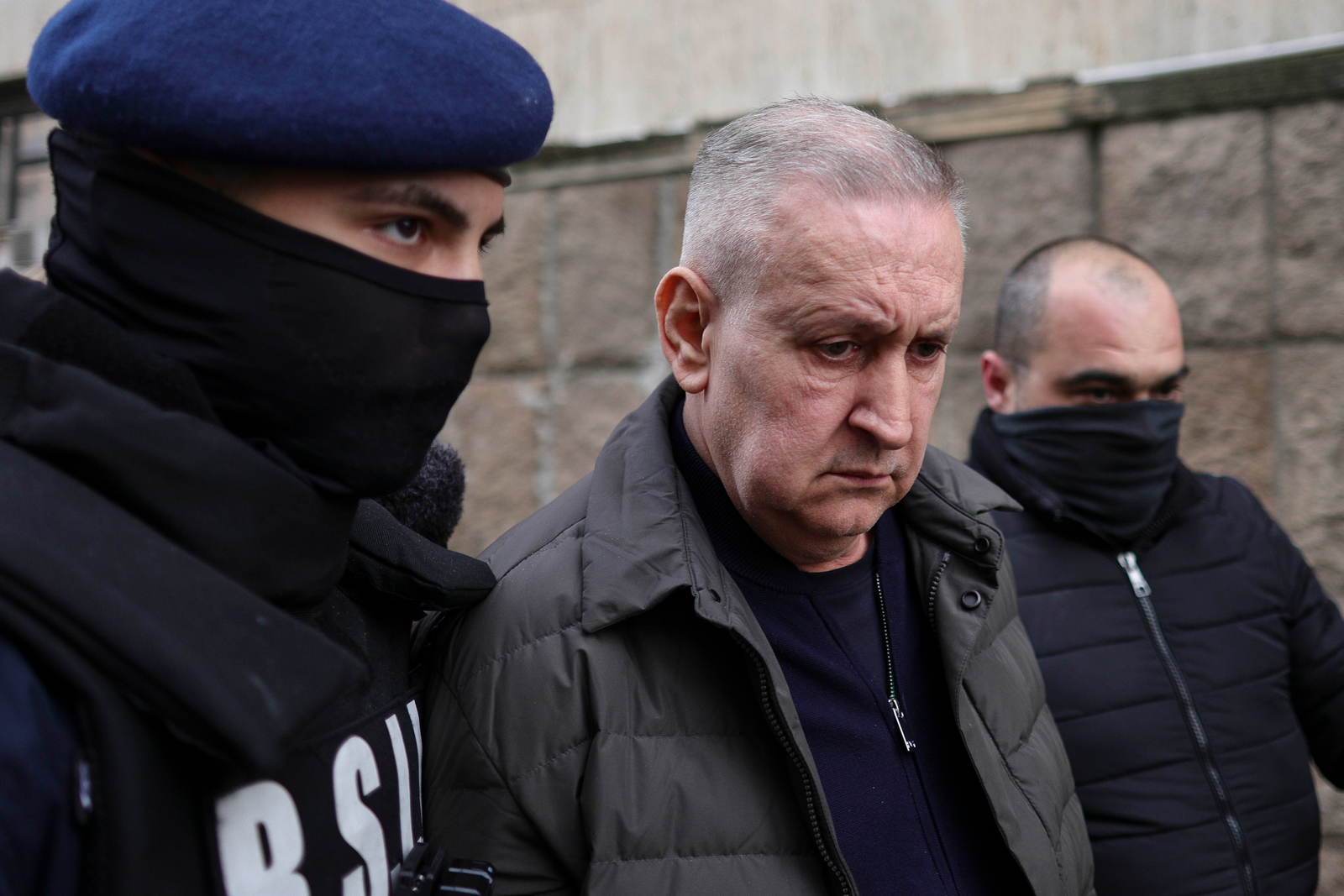 Stenograme: Șeful ARR, reținut de DNA, a fost înregistrat când își număra banii. Procurorii au găsit la el acasă 500.000 de euro 1 wp header logo 19