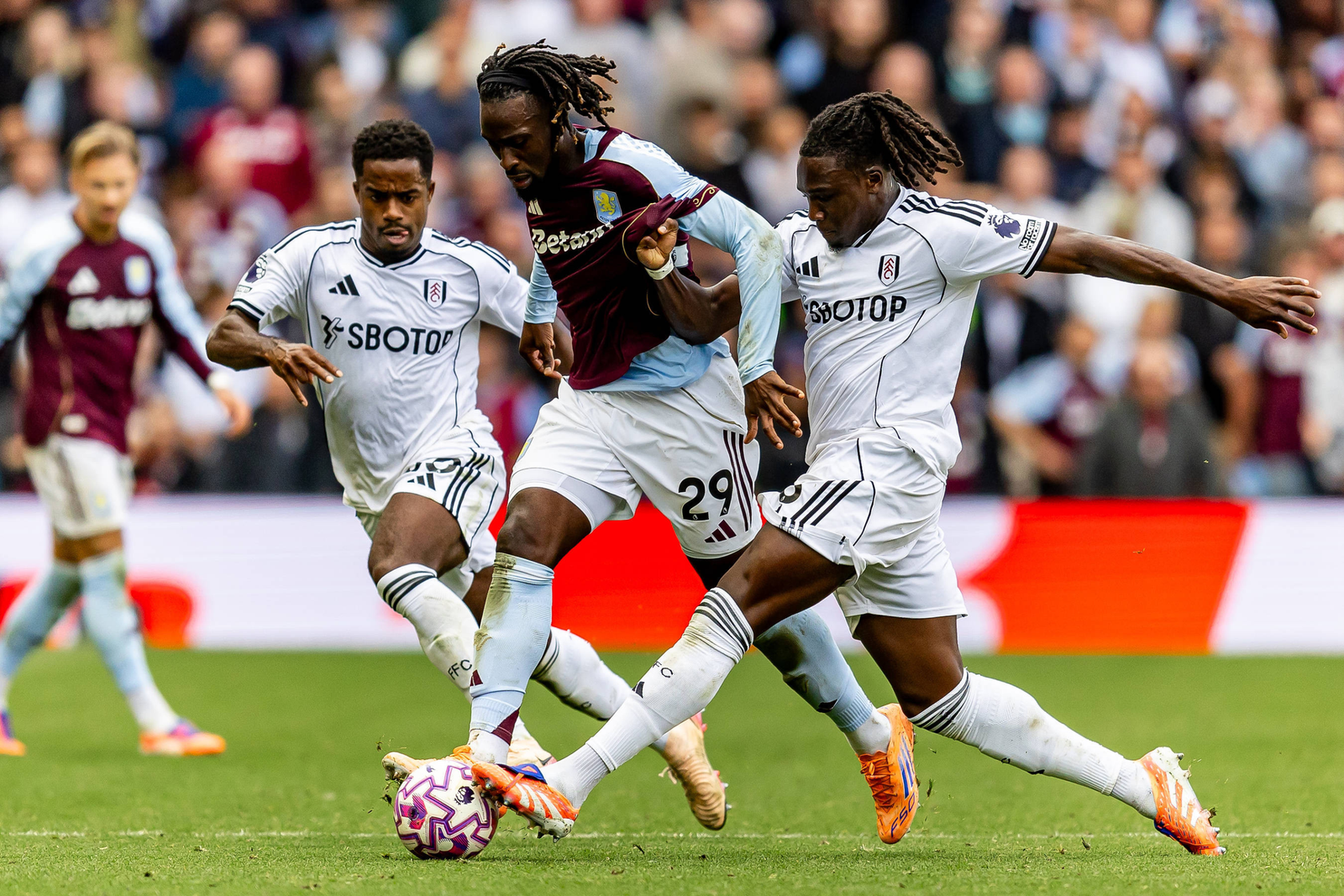 Fulham - Aston Villa 0-0, ACUM, pe VOYO. Oaspeții pot urca pe podium 1 wp header logo 2029
