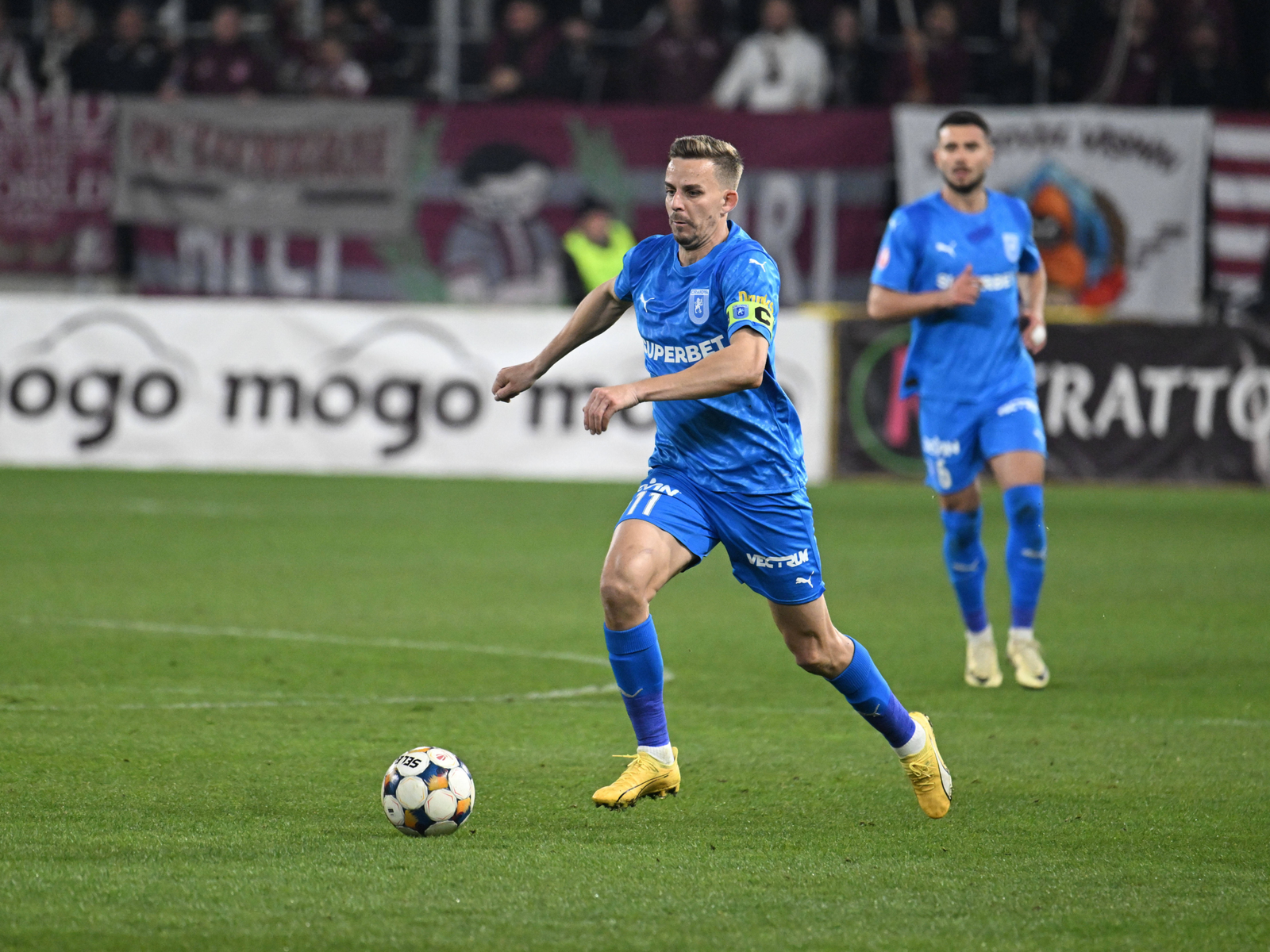 FC Argeș - Universitatea Craiova se joacă ACUM: bară în minutul 7, gol în minutul 10! 1 wp header logo 2198