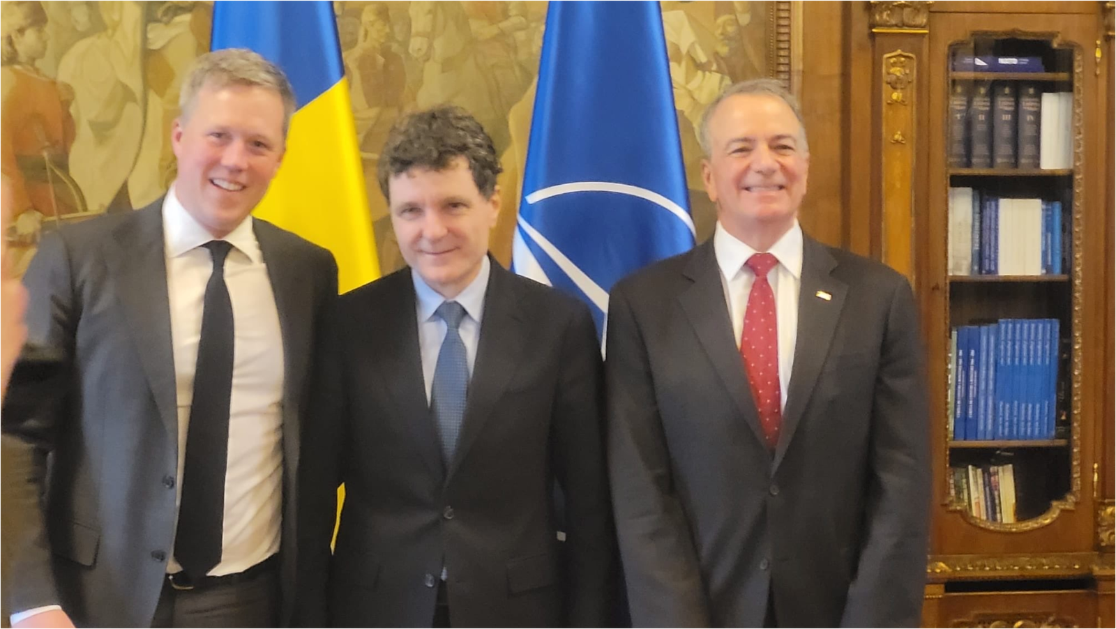 Nicușor Dan, după discuția cu secretarul Forțelor Terestre ale SUA: România rămâne cel mai de încredere aliat la Marea Neagră 1 wp header logo 2205