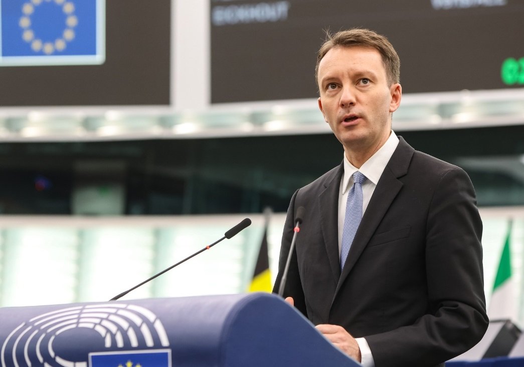 Buget UE de 2 trilioane de euro, votat în Parlamentul European: Ce câștigă România la agricultură și coeziune 1 wp header logo 2265