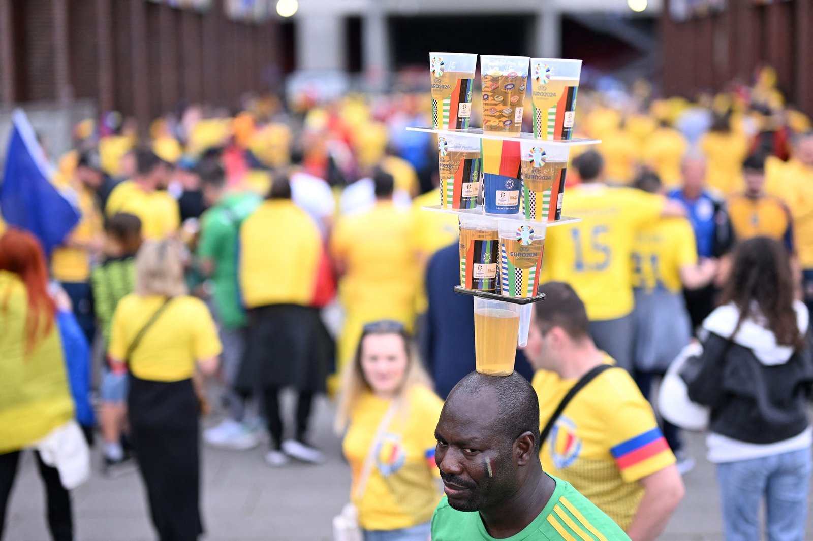 Haos în Senat: se poate bea bere pe stadion? Parlamentarii s-au încurcat în vot și au schimbat decizia de trei ori. UDMR a părăsit sala 1 wp header logo 57