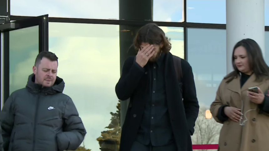 Fostul jucător al Barcelonei a venit să își ia rămas bun de la Mircea Lucescu și a izbucnit în lacrimi: ”În final vom înțelege!” 1 wp header logo 659