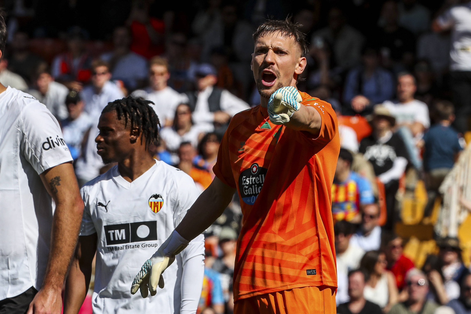 Seară de uitat pentru Ionuț Radu în sferturile Europa League! Cât s-a termiant Freiburg - Celta Vigo + toate rezultatele serii 1 wp header logo 713