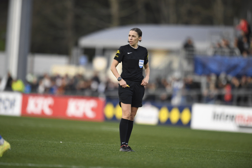 Doamna arbitru nu a iertat nimic în Olympique Marseille - Metz! 9 goluri pe VOYO 1 wp header logo 805