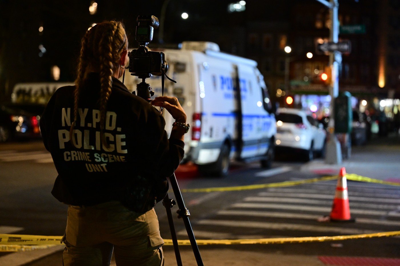 O fetiță de șapte luni, aflată în cărucior, a fost împuşcată mortal într-o răfuială între bande, în New York 1 wp header logo 86