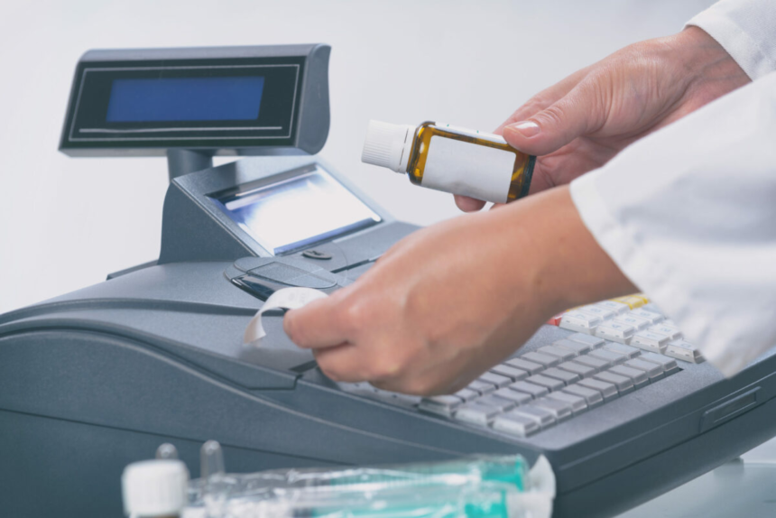 Cine primește medicamente compensate și gratuite în 2026. Românii care beneficiază de tratamente prin CNAS 1 wp header logo 1005