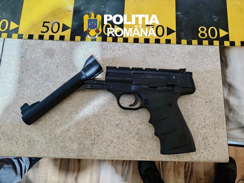 Peste 40 de percheziţii în 22 de judeţe, într-un dosar privind arme cumpărate ilegal online din Ungaria 1 wp header logo 1661