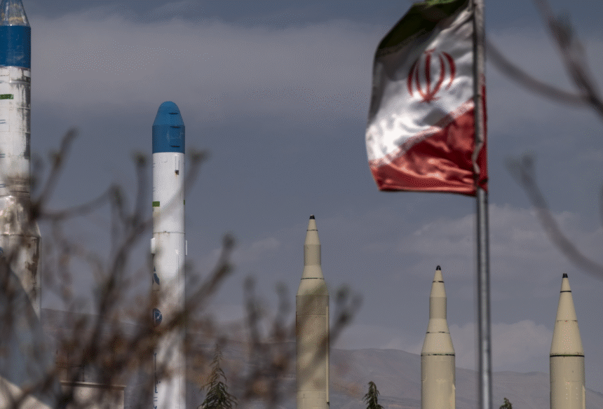 „Iată cum doborâți un F-18”: imagini din taberele milițiilor iraniene. Antrenamente cu rachete antiaeriene contra avioanelor de luptă 1 wp header logo 2193