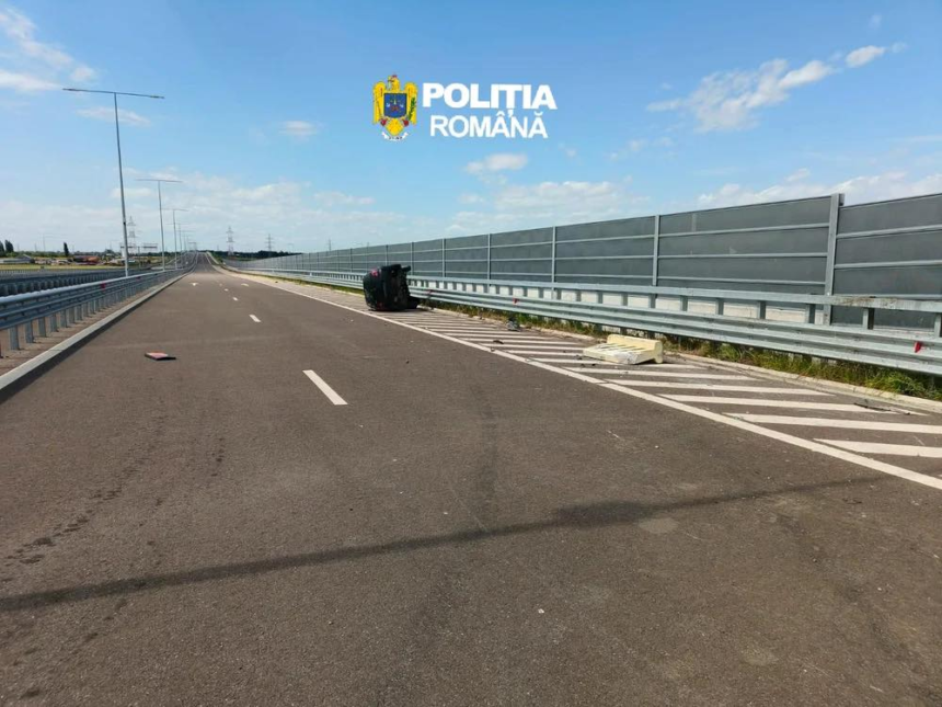 Cursă periculoasă pe Autostrada Soarelui: Un bărbat s-a răsturnat cu mașina încercând să scape de polițiști. Ce au descoperit asupra sa 1 wp header logo 2452