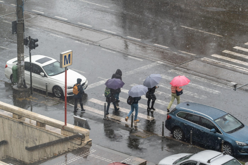 HARTĂ Meteorologii au actualizat codurile de ploi, vijelii și vreme rece. E vizată aproape toată țara 1 wp header logo 908