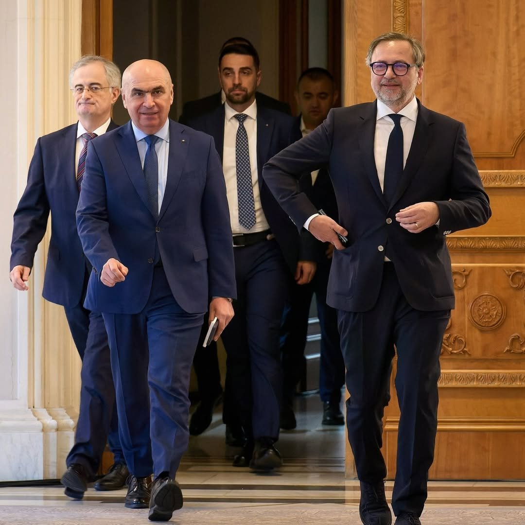 Ce se întâmplă după căderea Guvernului Bolojan. Nicușor Dan preia controlul. Pașii care decid viitorul Executivului 1 704881681 122177128028869536 3745859081379614204 n