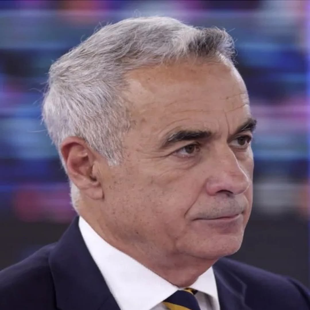 Documentul care ar putea reface țara. Călin Georgescu a rostit numele celor 3 partide care trebuie să conducă Români 1 706091404 122177389130869536 3615372473702710413 n