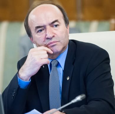 Anunț expl0ziv făcut de Tudorel Toader! Retragerea PSD… 1 707048651 122177370158869536 3199515797269034873 n