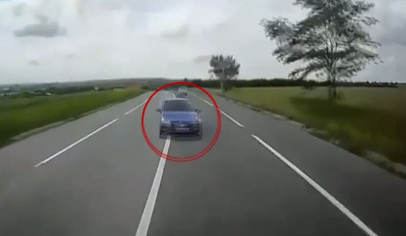 Accident mortal surprins de o cameră de bord: Momentul în care un autoturism se izbește puternic de un TIR 1 wp header logo 124